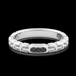 Anello a fede Zancan in argento e pietre nere.
