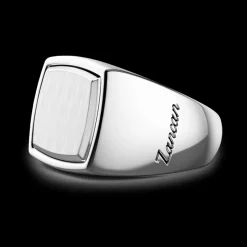 Anello chavlier Zancan in argento esagonale.