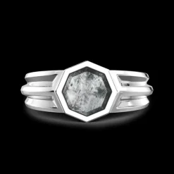 Anello chevalier Zancan in argento con madreperla.
