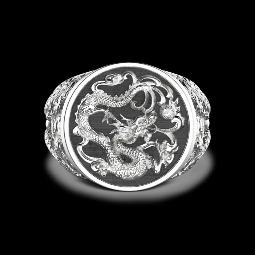 Anello chevralier Zancan in argento con drago.