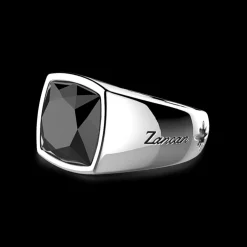 Anello in argento con grande onice naturale.