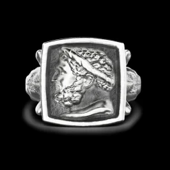 Anello Zancan in argento con adone.