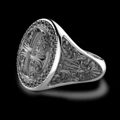 Anello Zancan in argento con pietre nere.