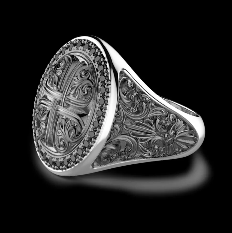 Anello Zancan in argento con pietre nere.