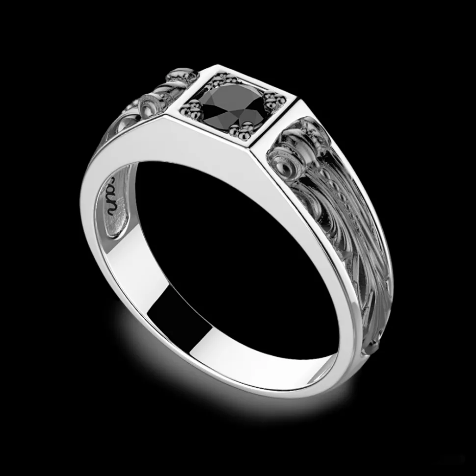 Anello Zancan in argento con pietra nera.