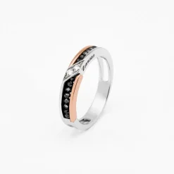 Anello Zancan in oro bianco e rosa con diamanti.