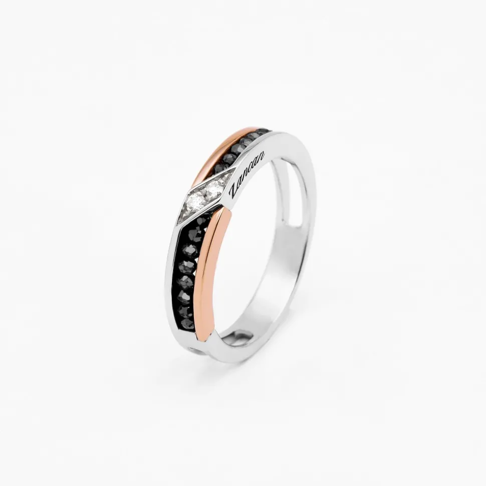 Anello Zancan in oro bianco e rosa con diamanti.