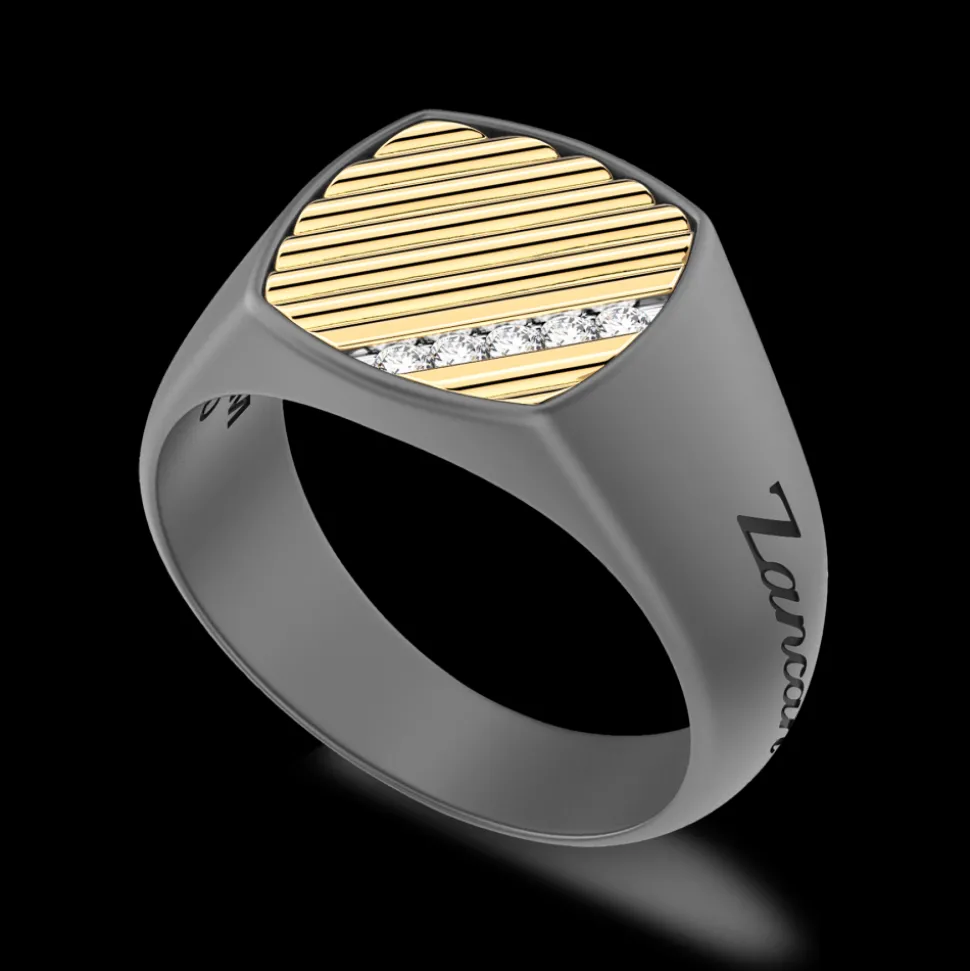 Anello Zancan in titanio, oro 18kt e diamanti.