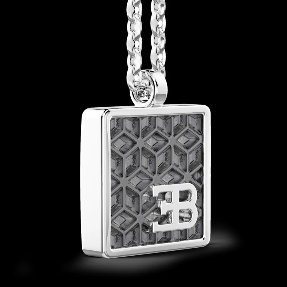 Collana Bugatti con targa in argento.