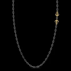 Collana in argento con ancore.