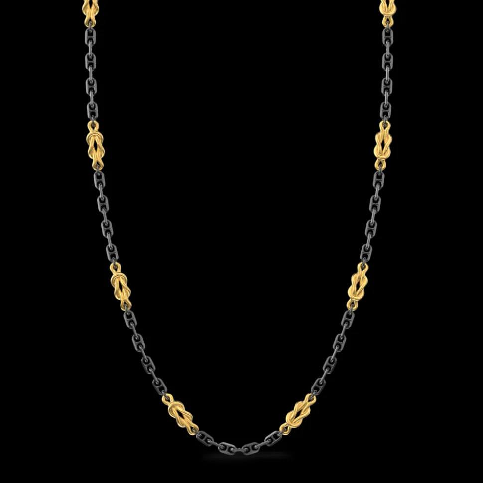 Collana in argento con nodi marini.