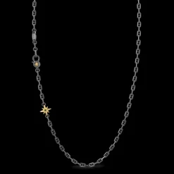Collana in argento con rosa dei venti.