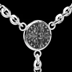 Collana rosario Zancan in argento con pietre nere.