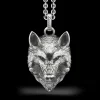 Collana Zancan in argento con lupo.