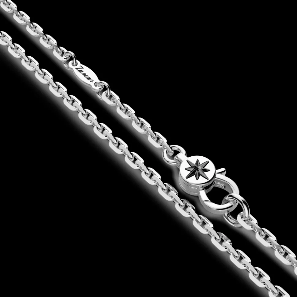 Collana Zancan in argento con pendente a teschio pirata.