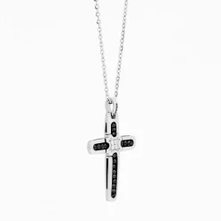 Collana Zancan in oro bianco con croce e diamanti .