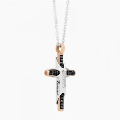 Collana Zancan in oro bianco con croce e diamanti .