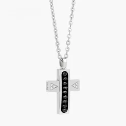 Collana Zancan in oro bianco con croce e diamanti .