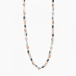 Collana Zancan in oro bianco con diamanti.