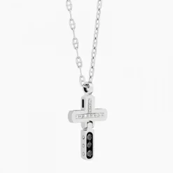 Collana Zancan in oro bianco con croce e diamanti .