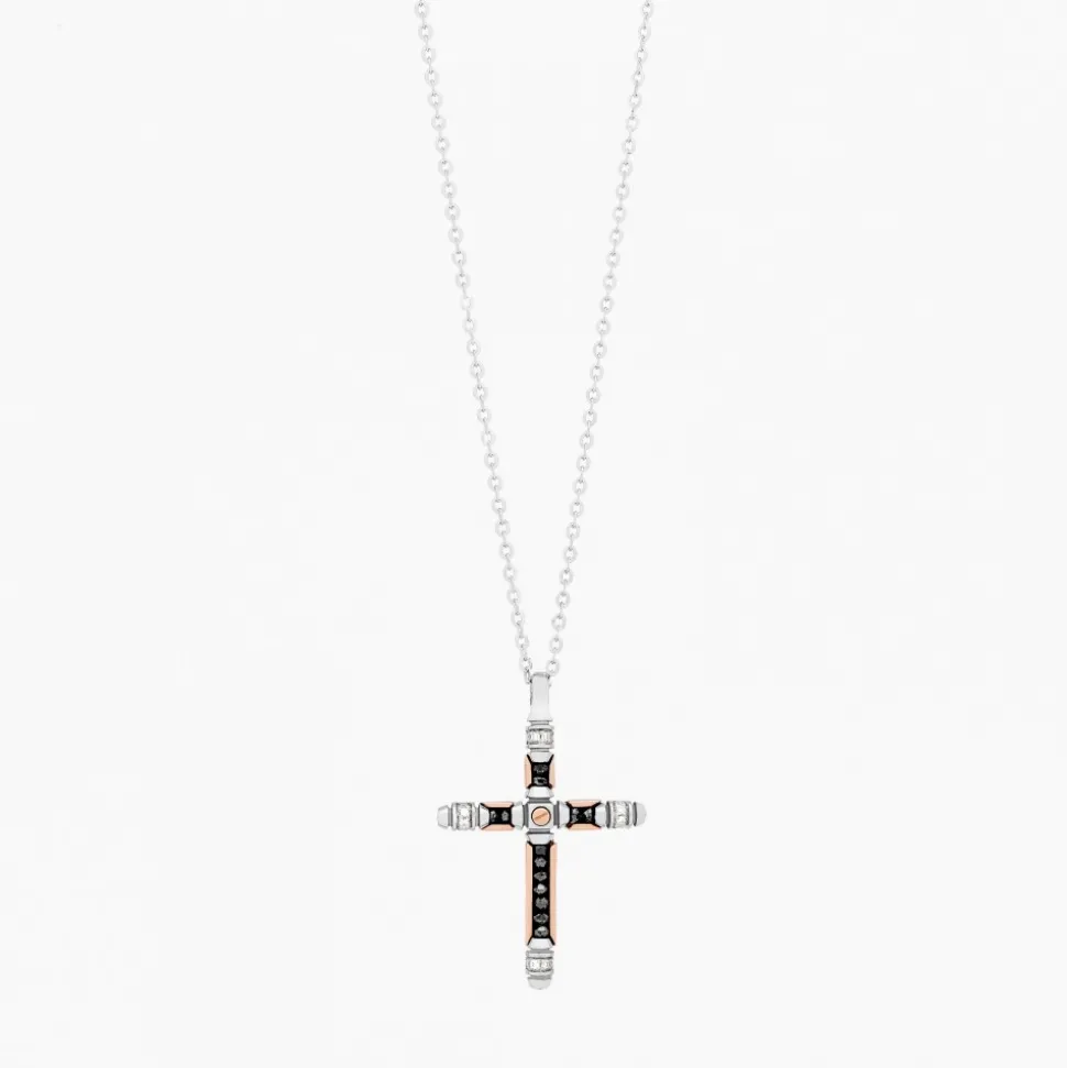 Collana Zancan in oro bianco con croce e diamanti .