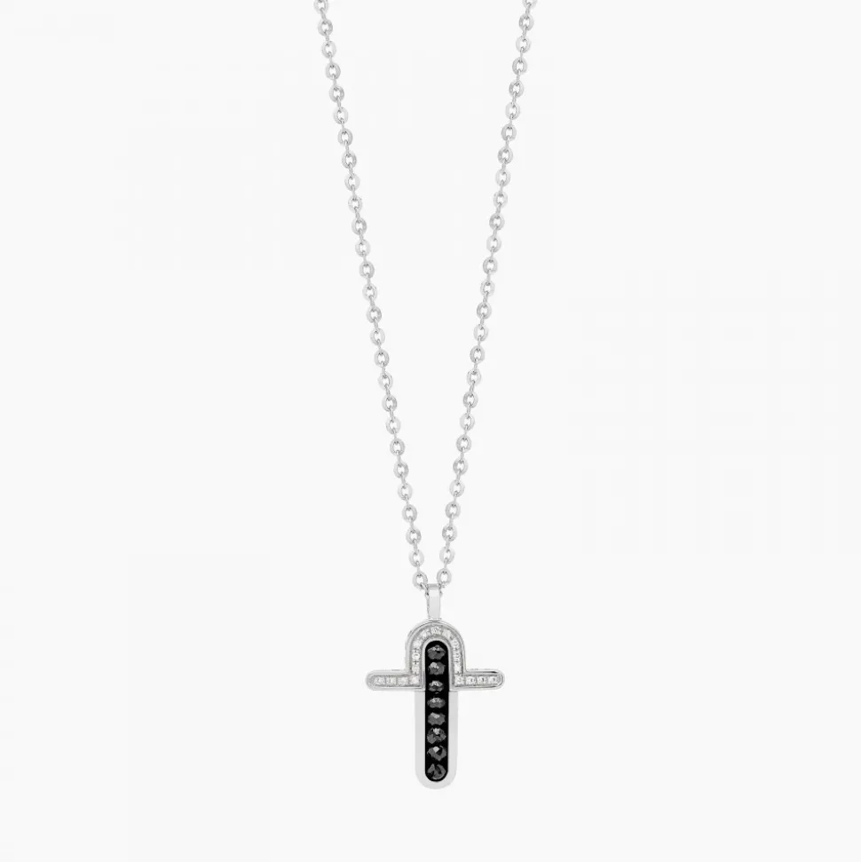 Collana Zancan in oro bianco con croce e diamanti .